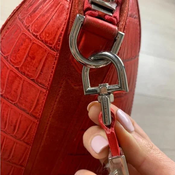Givenchy Antigona Red Crocodile Embossed Leather Bag Medium - Picture 10 of 16